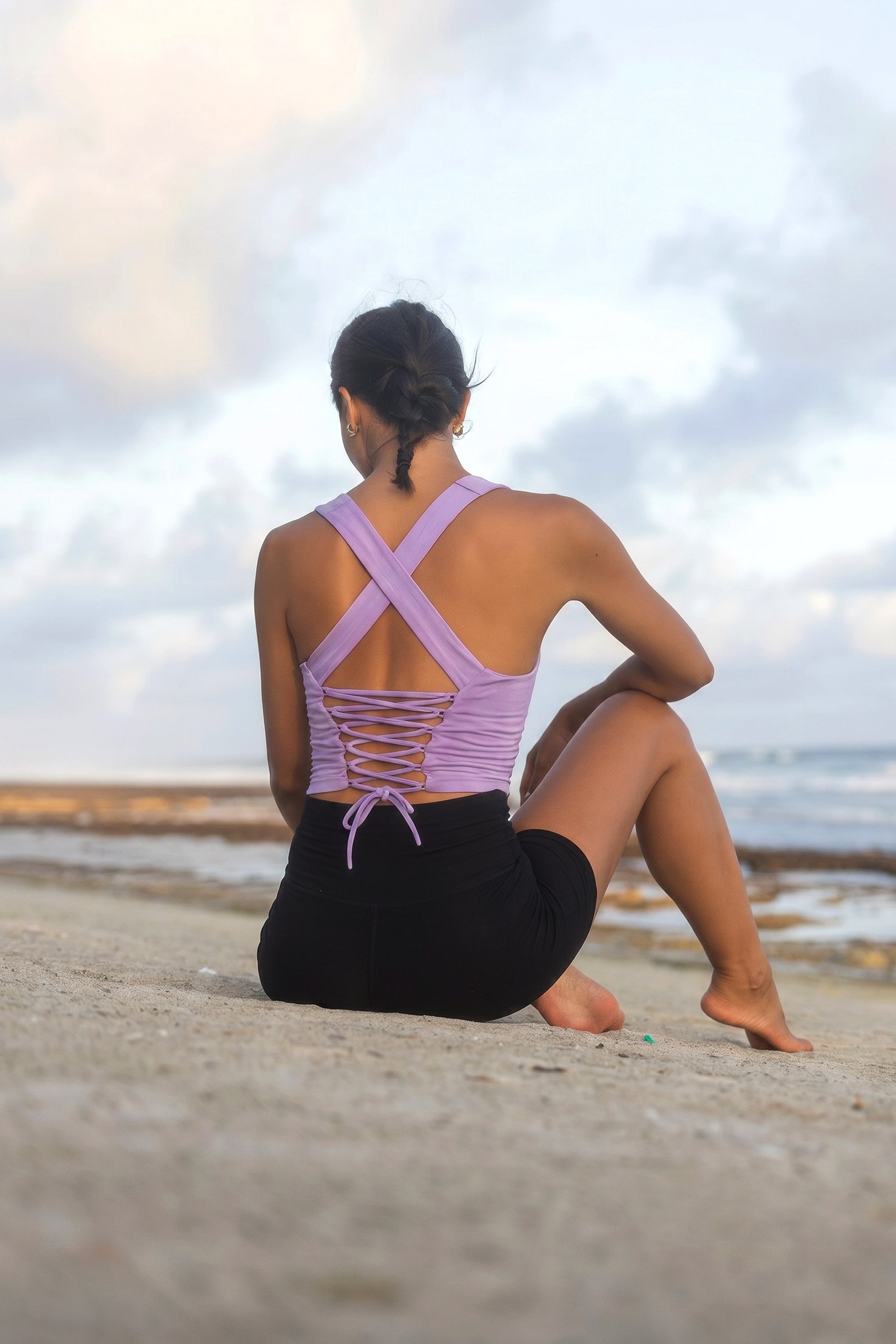 Artisan Tie-Back Crop